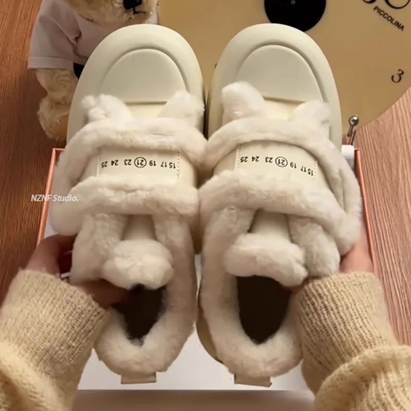Зимние женские теплые кроссовки из искусственной кожи белые шерстяные туфли
