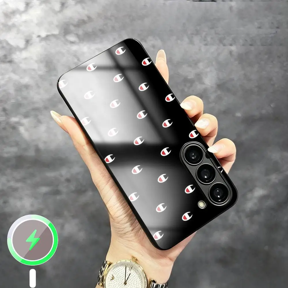 Фото Модный чехол для телефона с логотипом бренда C-cham-pIoNEs для Samsung S26 S25 S24 S23 S22 S21 Plus Ultra Note, стеклянный магнитный чехол №1