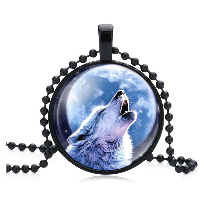 

Glow in the Dark Wolf Necklace Pendant Fashion Retro Nordic Wizard Wolf Chain Neutral Cool Wolf Sweater Chain Pendant Jewelry