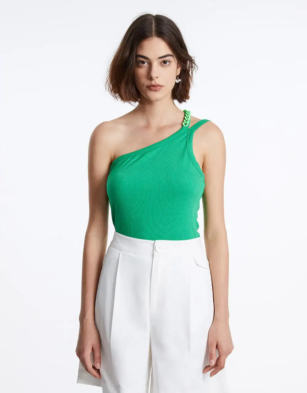 

Chain Detail One Shoulder Top