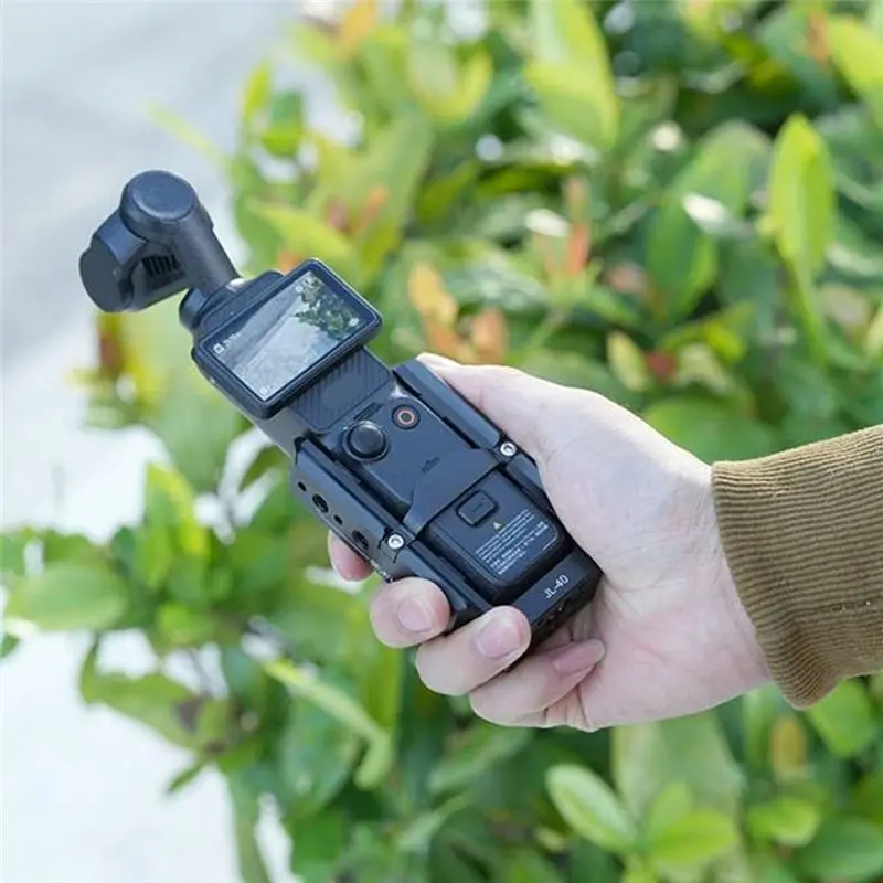 Фото Алюминиевый защитный кейдж Jlwin для DJI Osmo Pocket 3 с адаптером для расширения и креплением-кронштейном №4