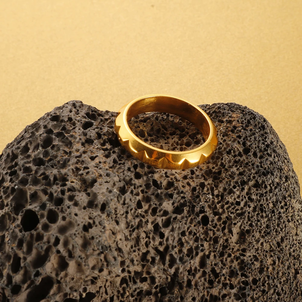 

Irregular Ring Geometric Uneven Surface Minimalist Non Tarnish Waterproof Jewelry For Women High Polished Stainless Steel Ring