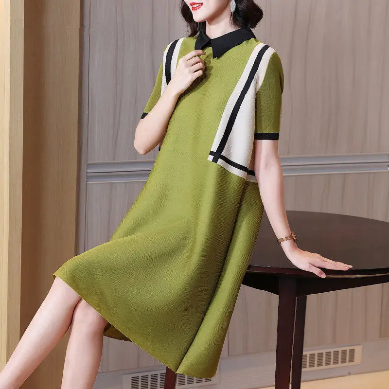 

Green Lapel Pleated Dress Female 2022 Summer New Temperament Short Sleeve Casual Mature Wind Loose A-Line Skirt Female Tops