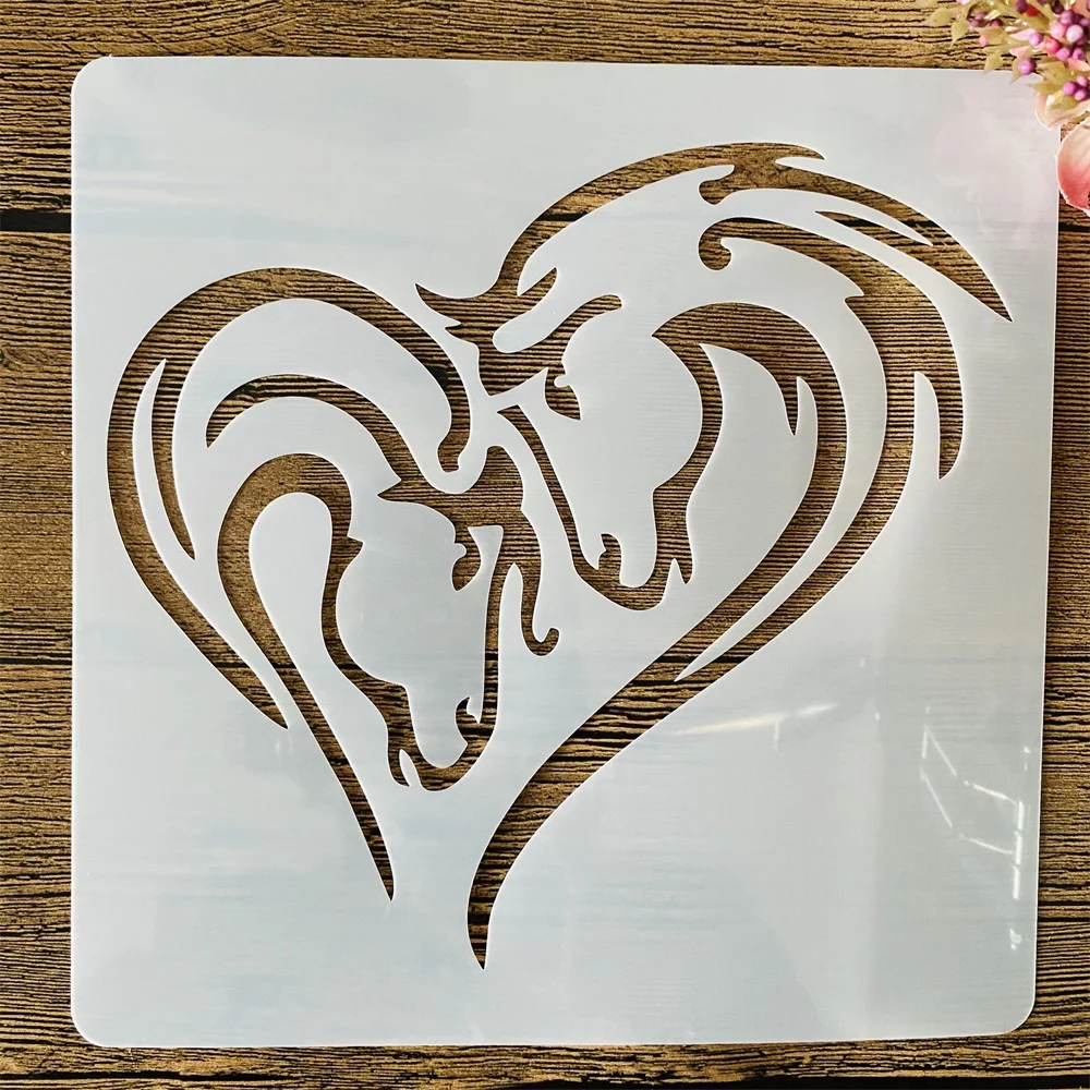 

Многослойные трафареты принцесса и лошадь