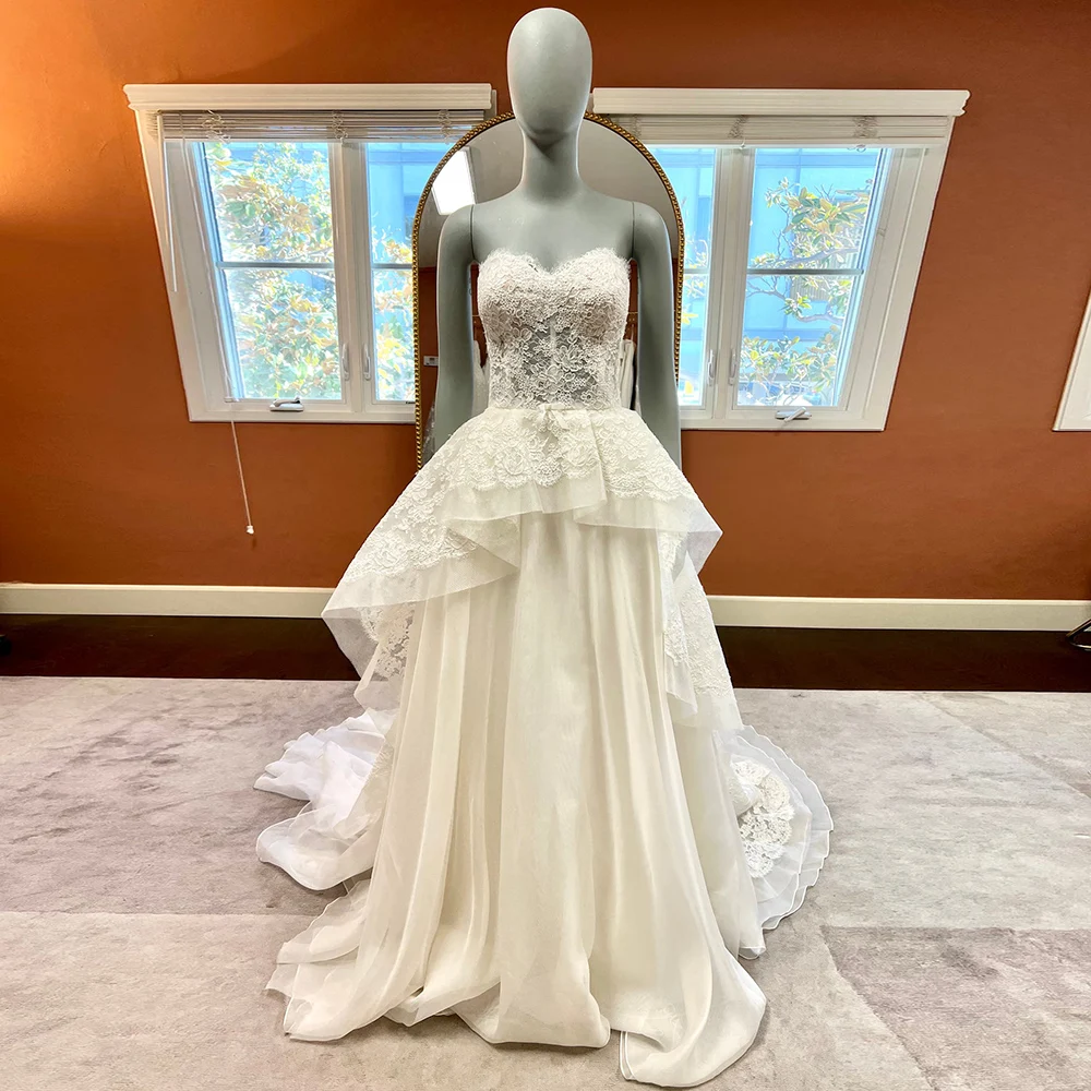 

100% Real Photo Sweetheart Wedding Dresses Ruffles Design Lace Appliques Sexy Open Back Bridal Gowns Vestido De Novia Customized