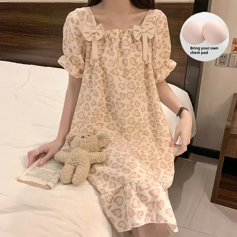 Женское платье для сна из хлопковой пены с короткими рукавами и квадратным