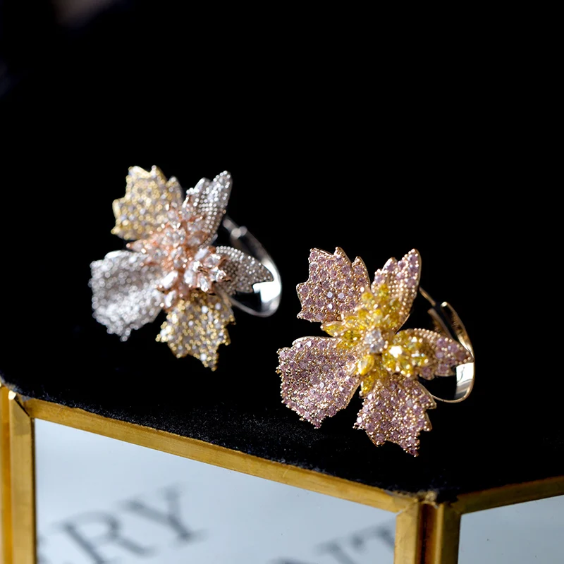 

Three-dimensional flower maple leaf flower ring live mouth adjustable ring open ring shiny zircon jewelry 210311-25