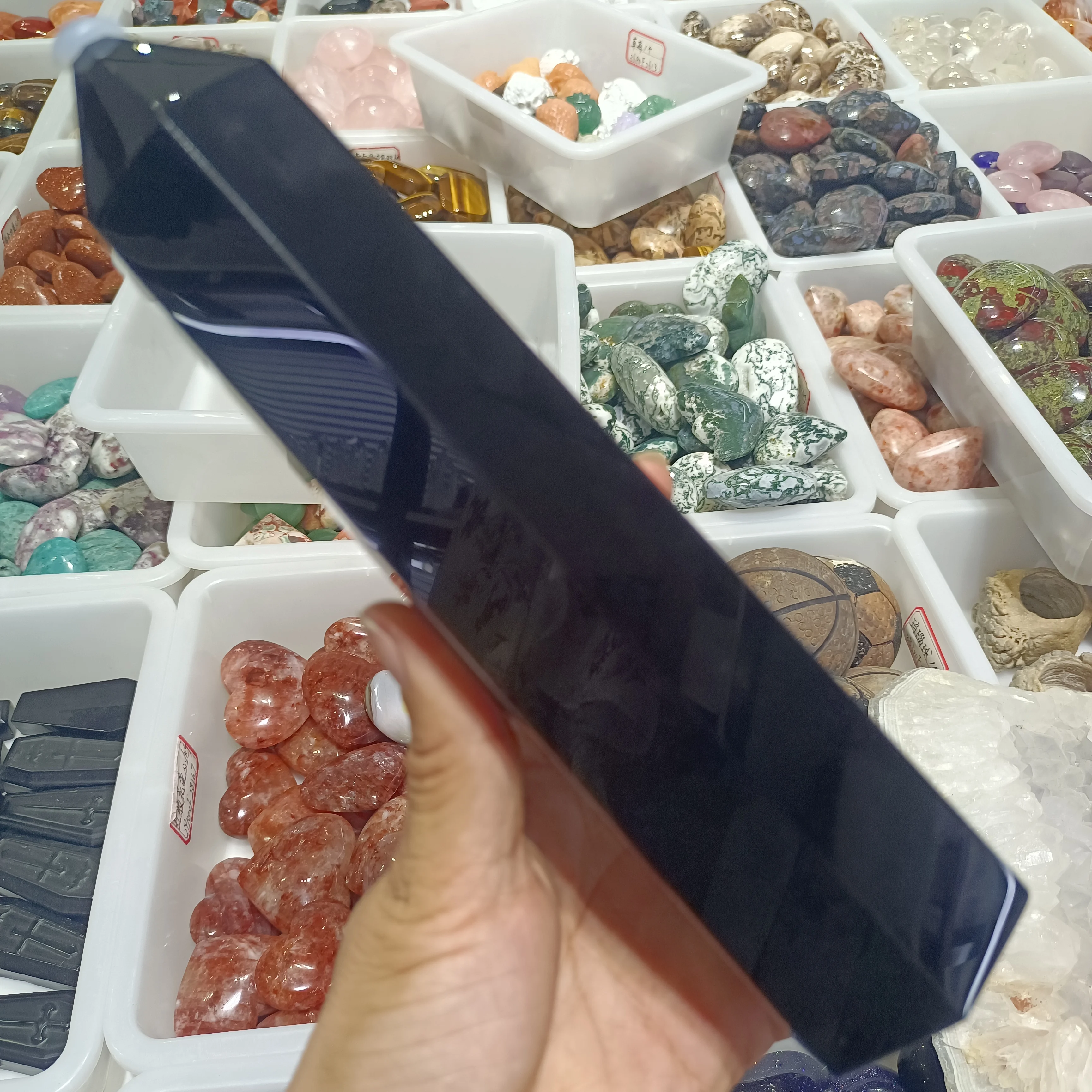 

Natural Obsidian Column Crystal Energy Ore Home Office Decoration Craft Gifts Mineral Degaussing Ornaments