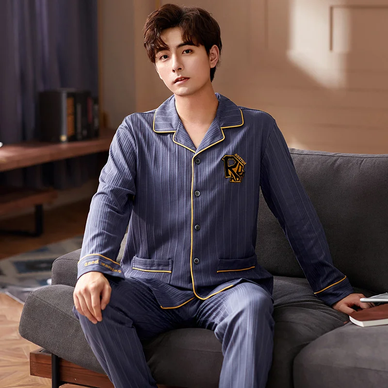 Pajamas Men's Autumn  Winter New Pure Color Leisure Knitting Cotton  Lapel Cardigan Home Suit Can Be Worn Out