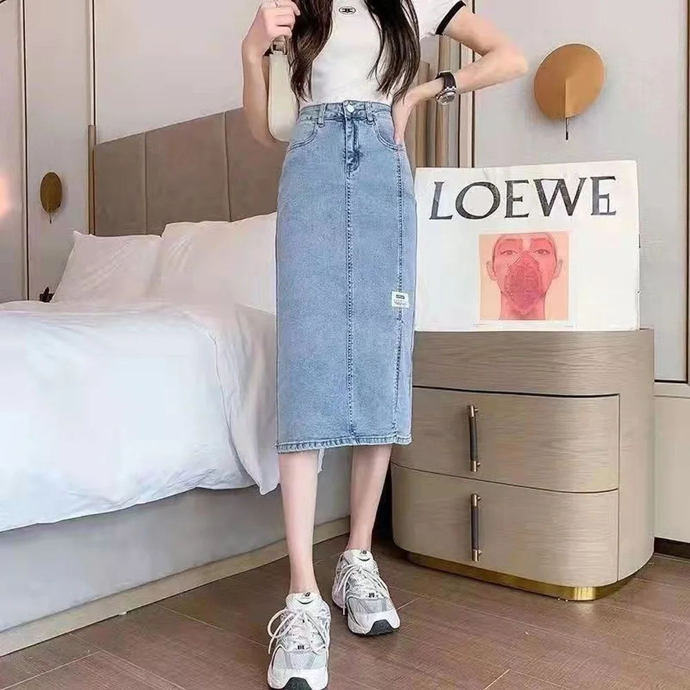 Женская длинная джинсовая юбка средней длины голубая Повседневная винтажная из