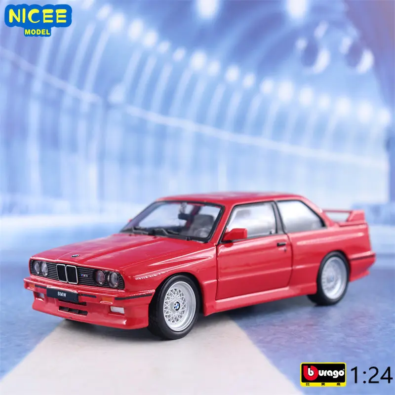 Модель спортивного автомобиля BMW M3 E30 Bburago, 1:24, 1988, литые металлические игрушки, Классическая модель автомобиля, имитация детского подарка B784
