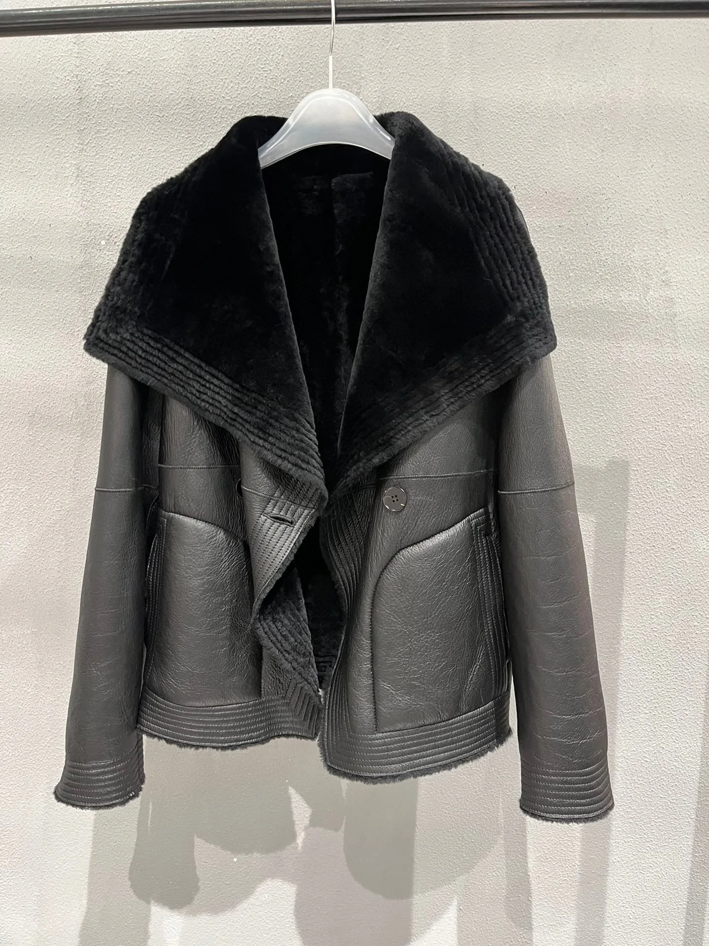 

Зимнее Брендовое Новое дизайнерское Женское шерстяное пальто из натуральной кожи высокого качества C080