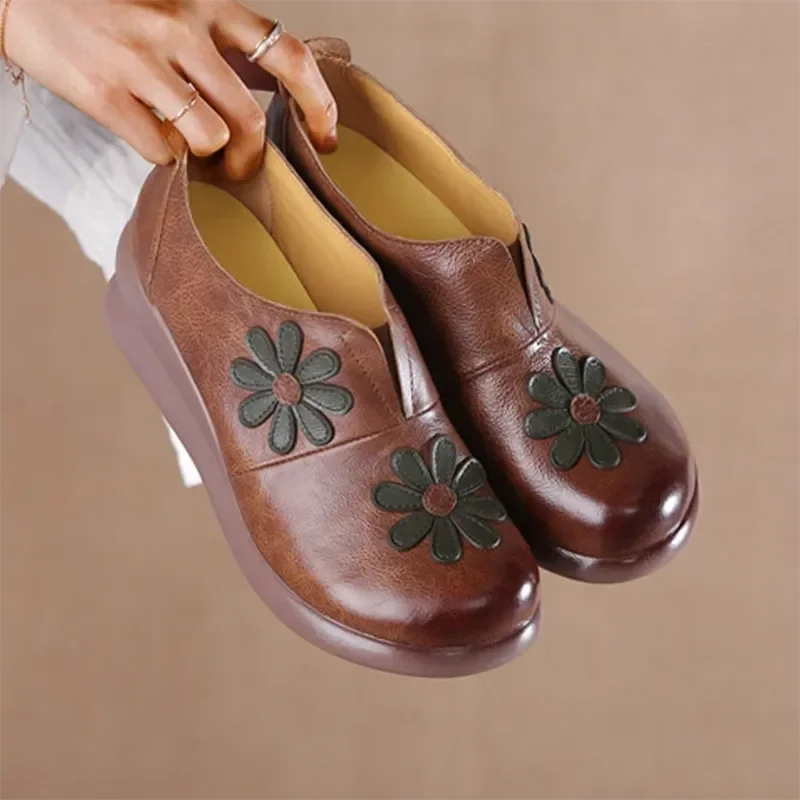 

2023 fall Women Embroider Flower Fashion Flat Increase Wedge Shoes Genuine Leather Ethnic Design Women's Loafers platform shoes