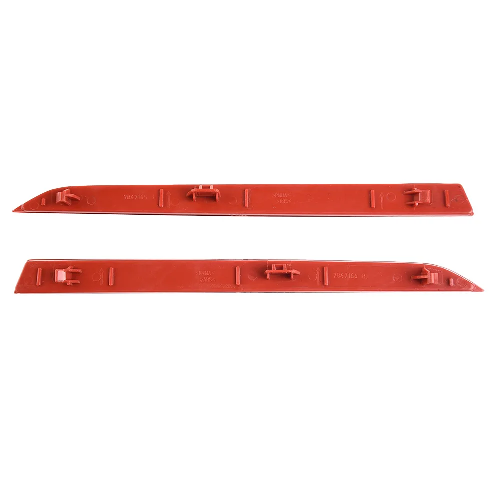 

1pair Rear Right Bumper Reflector Trim Plastic Red For BMW 3-Series F30 F31 M Sport 12-17 Rear Bumper Reflector Lamp