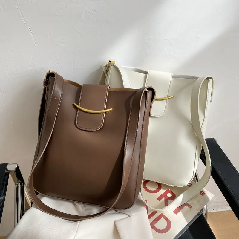 

2Pcs/Set Simple Vintage Small Pu Leather Bucket Crossbody Bags Women'S 2022 Designer Ladies Luxury Black Shoulder Bags