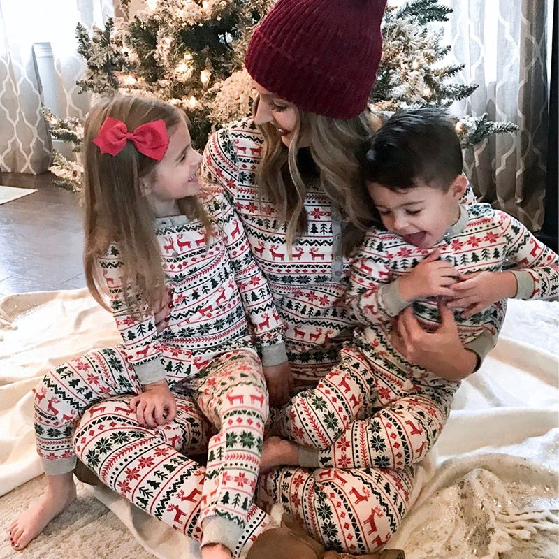 Winter 2022 Couples Christmas Pajamas For Family Matching Outfits Mother Kids Clothes Family Clothing Set Christmas Pajamas Gift