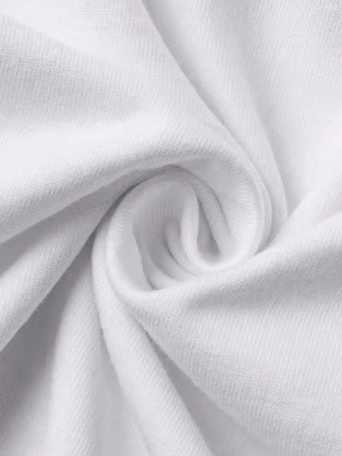 Женская Футболка С Коротким Рукавом И Персонализированным Текстовым Принтом.