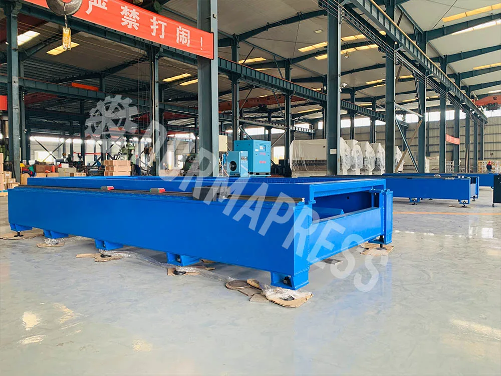 Small fiber laser cutting machine 4000w with a cheaper and cost effective price | Wood Router