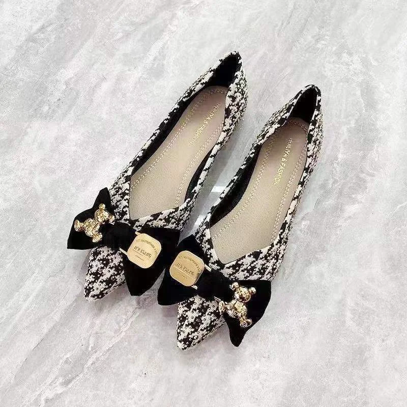 

Women Pointed Flat Shoes 2023 New Spring Houndstooth Metal Chain Shallow Mouth Design High Quality Leather Shoes for All Seasons