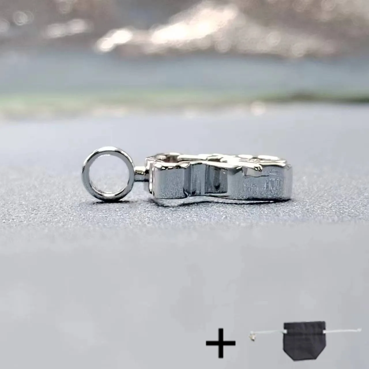 

Женский кулон из серебра 925 пробы, с маленьким кулоном