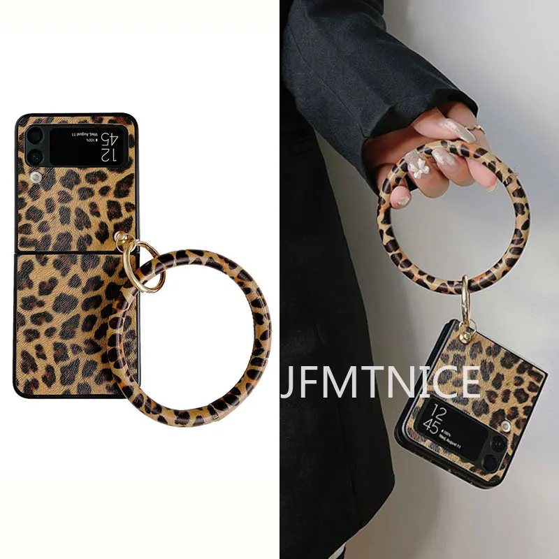 Sexy Leopard PU Leather Anti-fall Phone Case for Samsung Galaxy Z Flip 4 5G with Portable Bangle Big Hand Ring for Z Flip 3