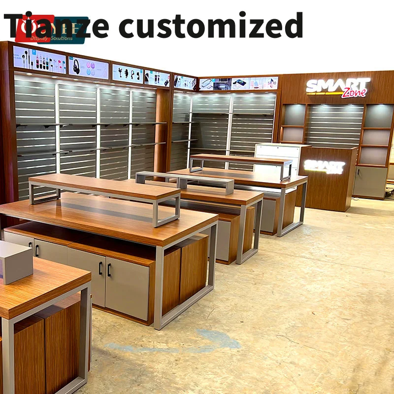 Аксессуары для мобильных телефонов по индивидуальному заказу. Дизайн магазина.