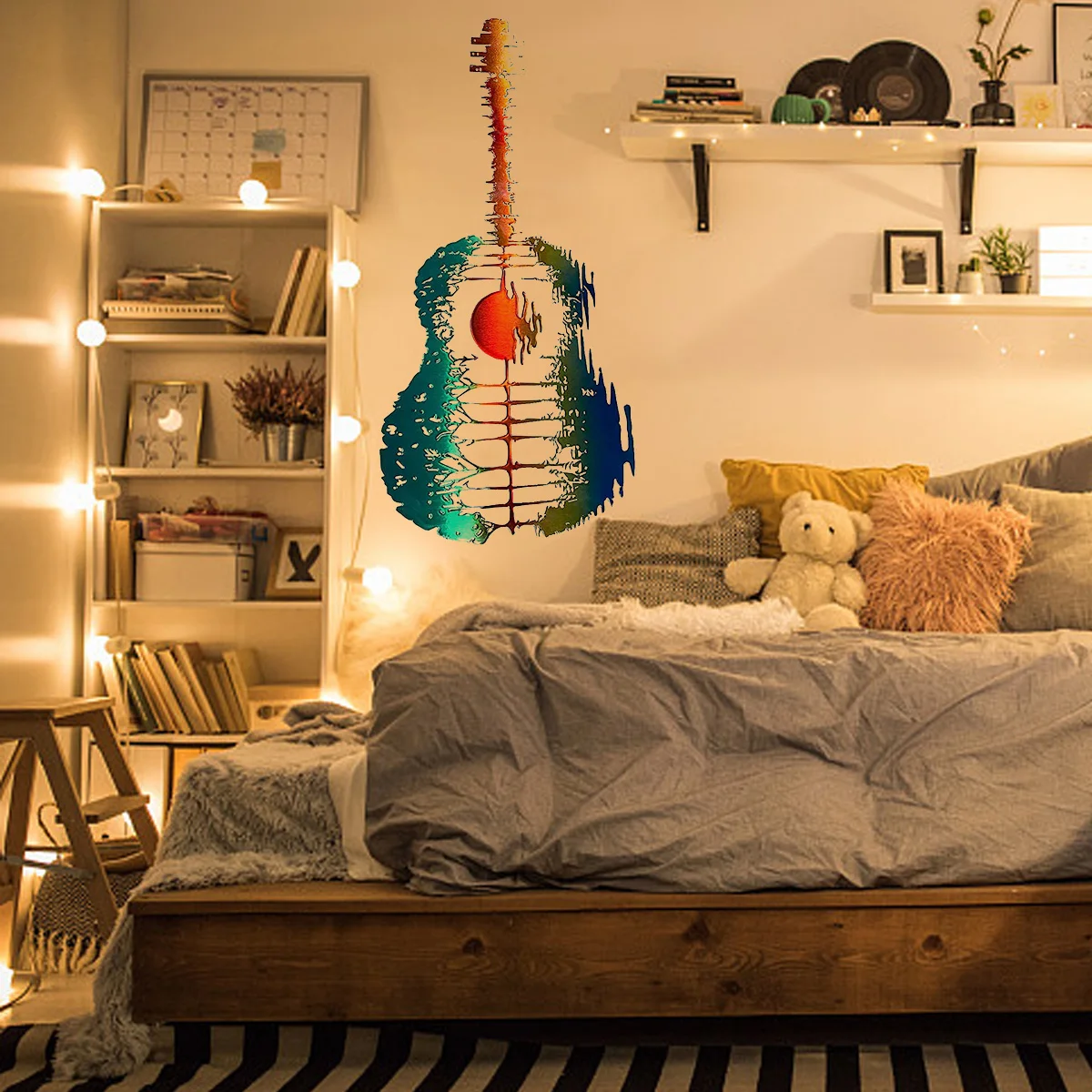 Металлическая художественная настенная гитара подвесная с винтами разноцветное