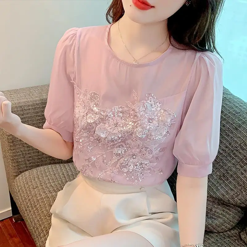 

Blouse female high -end heavy industrial design beaded three -dimensional flower short -sleeved pink lining wild solid blouse