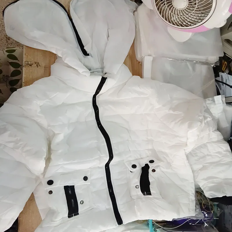 Женская зимняя стеганая куртка на молнии с капюшоном 10 цветов | одежда