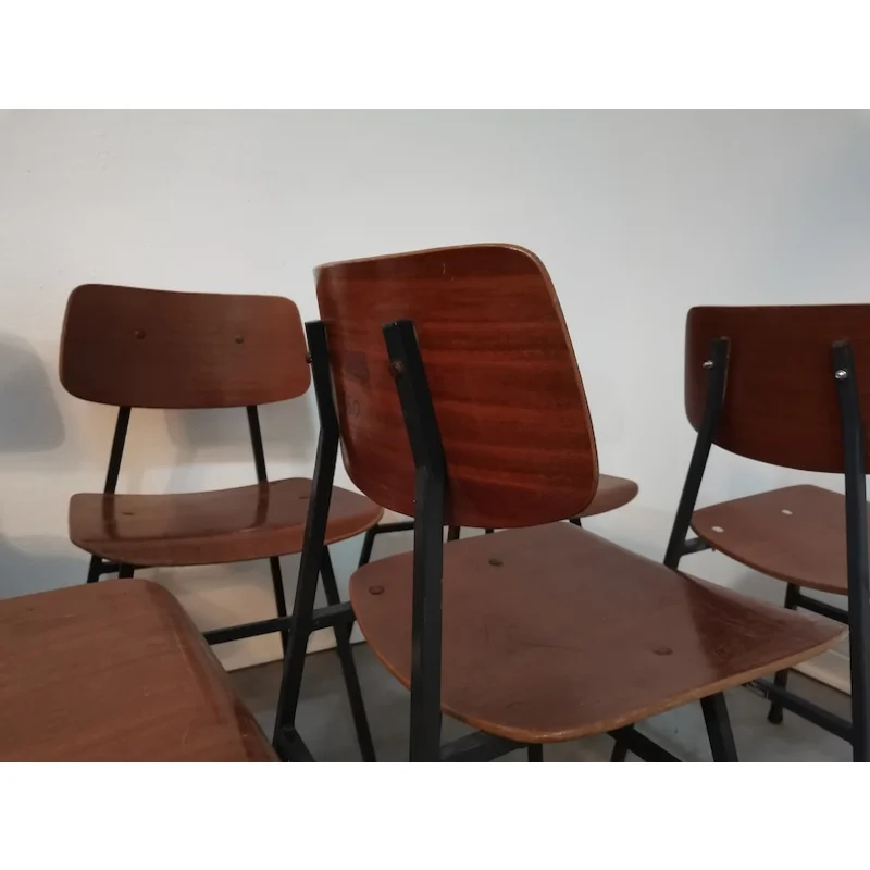 

Vintage Chair, 1970s black frame