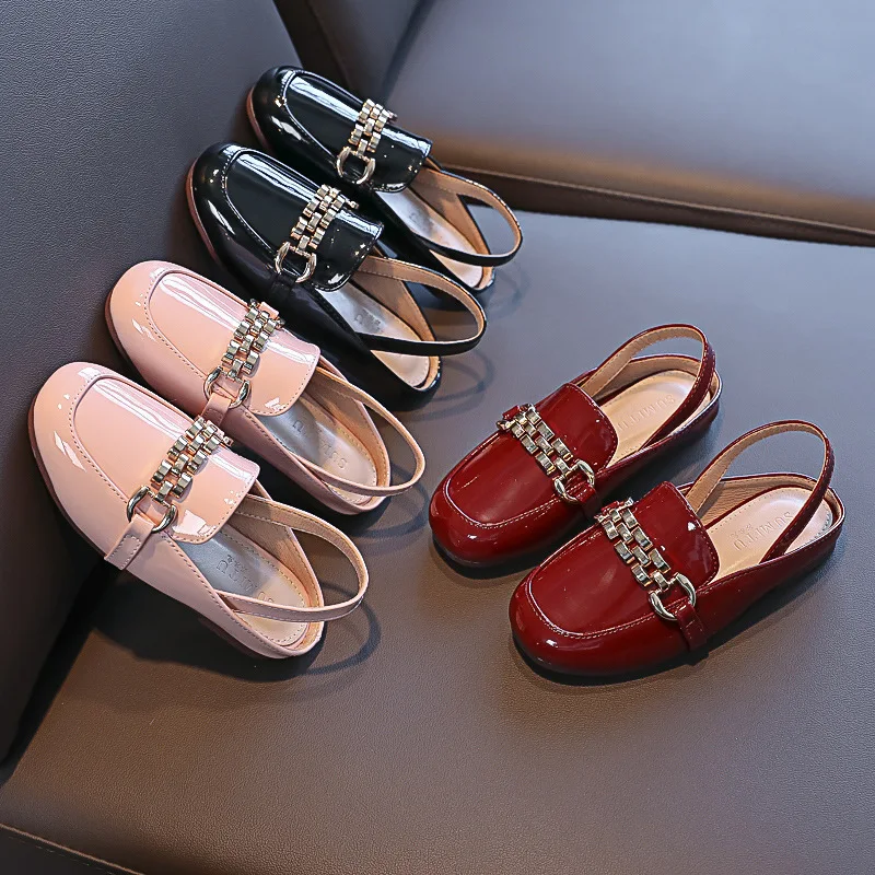 

Туфли детские из лакированной кожи, на плоской подошве