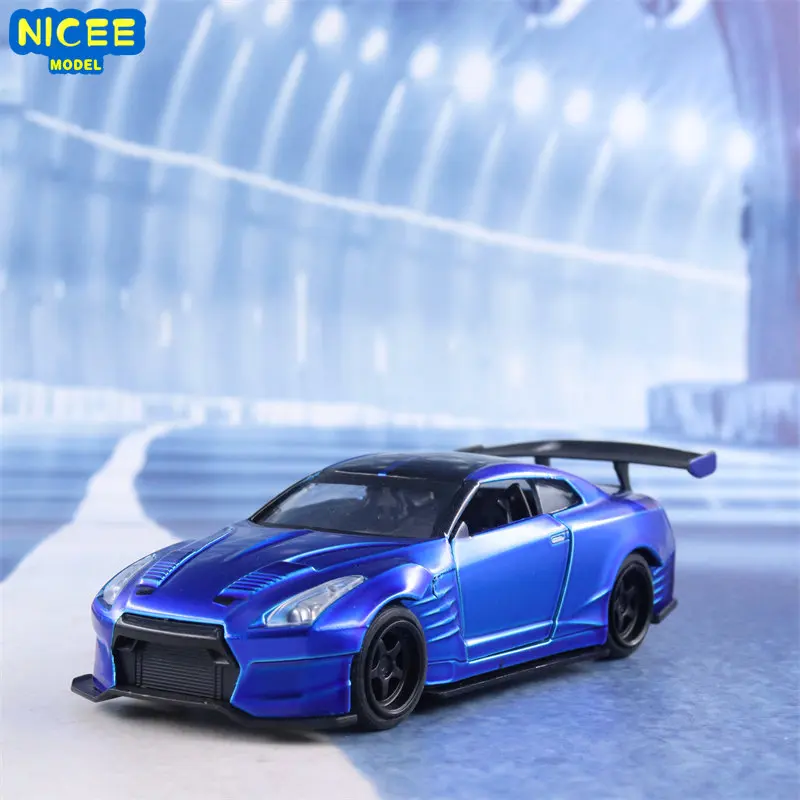 

Jada 1:32 Nissan GTR sports car High Simulation Diecast Car Metal Alloy Model Car kids toys collection gifts J275