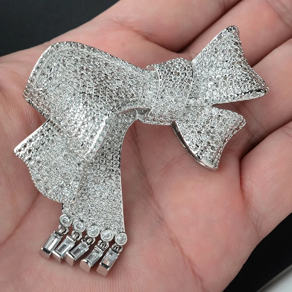 1 шт. брошь с бантом из кубического циркона и микро-паве 56x60 мм позолоченная