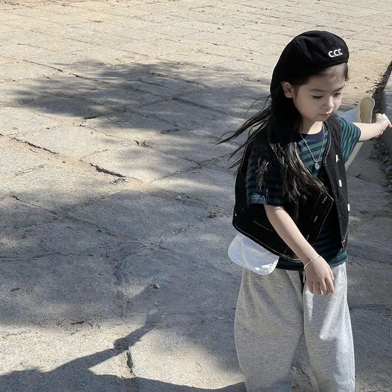 

2023 Children's unisex irregular design waistcoat girl's black grey denim outerwear 6-25
