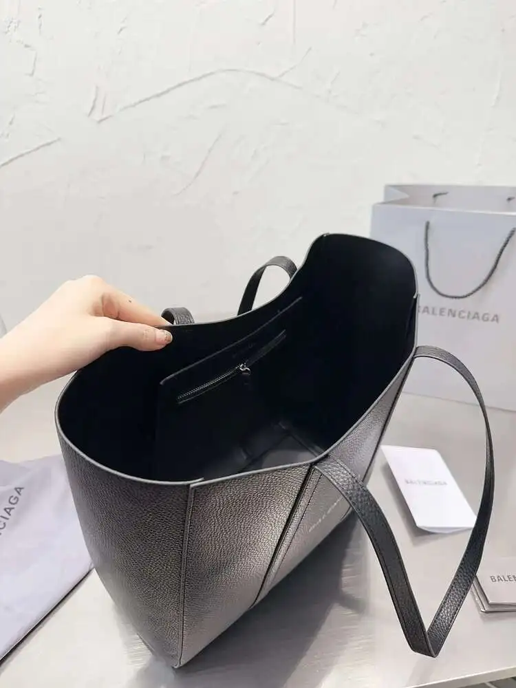 In Style 2024 Женская Сумочка КошелеК ОднОплечье НаклоННая Рюкзак Модная Дамская