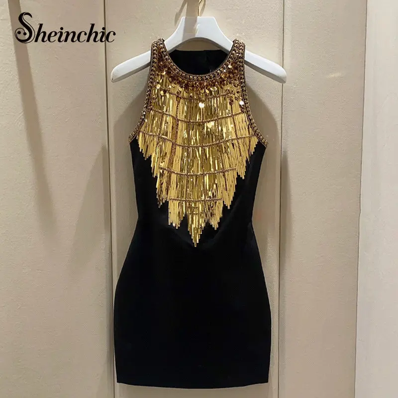 

Платье-мини с блестками и бусинами, весна-лето 2023