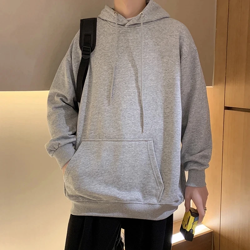 

Мужской свитер красивый, облегающий, красивый, модный и универсальный весной и осенью