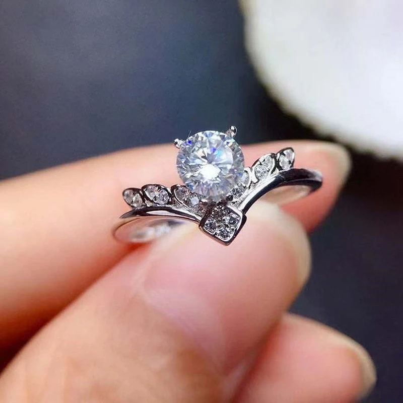 

Fashion Crystal Rhinestone Ring Silver Color Thin Wedding Rings for Women Bridal Love Queen Crown Engagement Ring