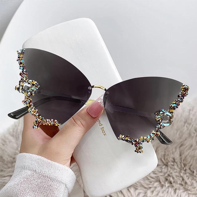 Luxury Designer Frameless Crystal Butterfly Sunglasses Vintage Brand Shades for Women Rimless Sun Glasses Bling Diamond Eyewear 2