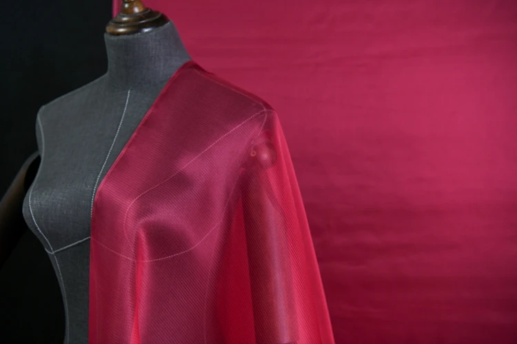 

Новинка, красная шелковая ткань из органзы, ширина 108 см, 42 дюйма, 100%, ткань из шелка тутового шелкопряда для женского платья, шитье своими рук...