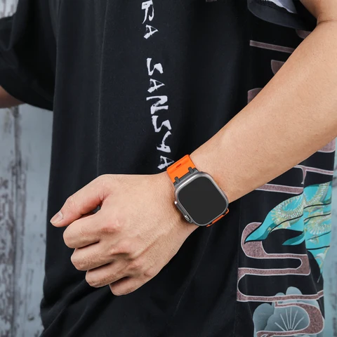 Силиконовый ремешок CRESTED для Apple Watch Ultra 2