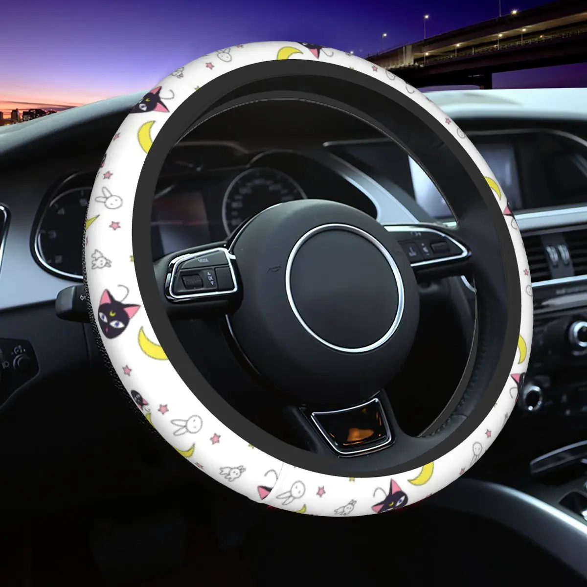 

Универсальная мультяшная оплетка для руля 37-38