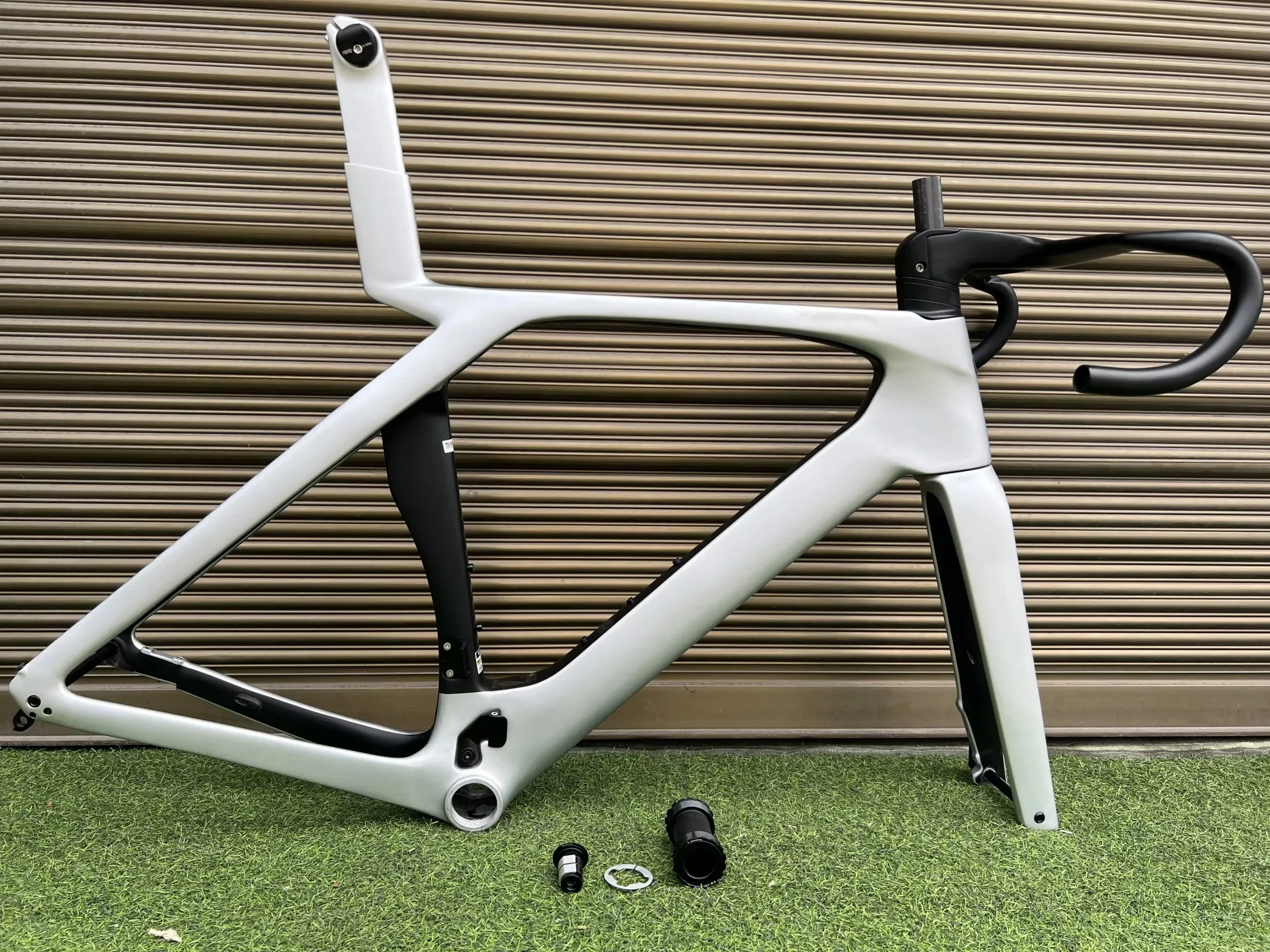 Новинка 2024 карбоновая рама для дорожного велосипеда дисковый тормоз SLR Gen7