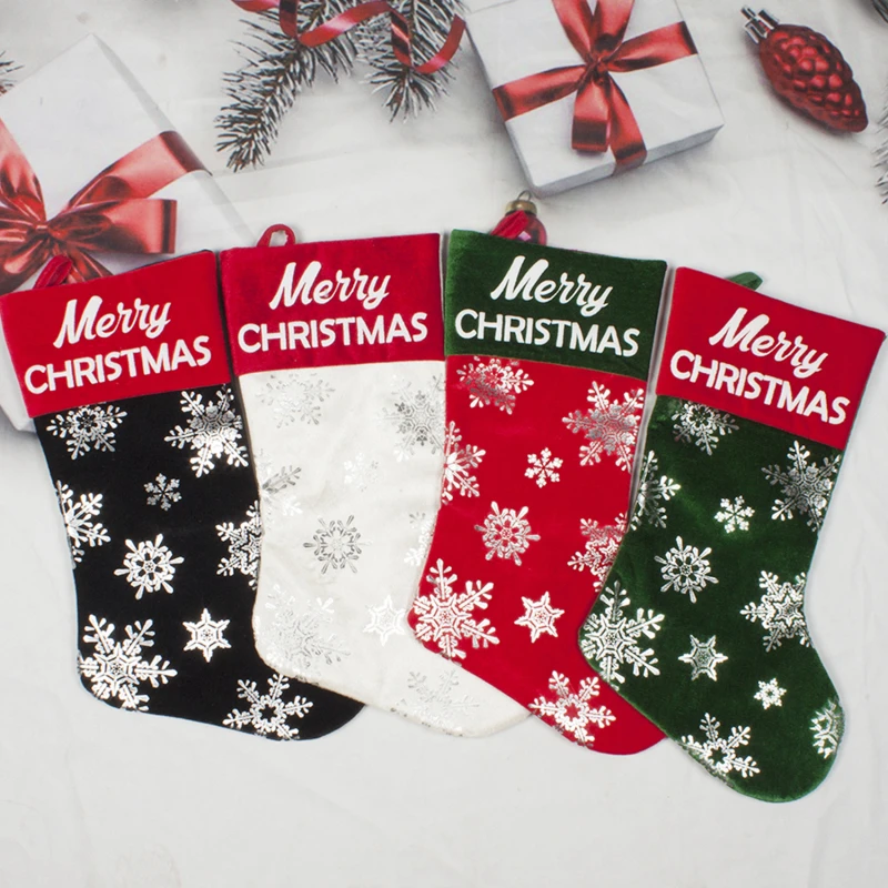 

Christmas Stockings White Stamping Gold Snowflake Xmas Ornaments Christmas Pendant Christmas Tree Decorations Noel Gift Socks