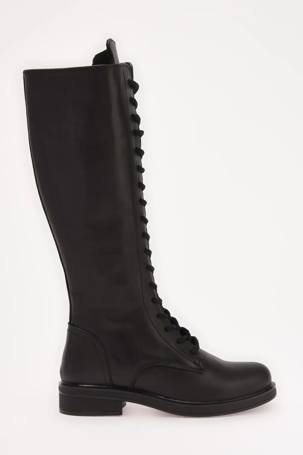 

Trendyol Genuine Leather Female Boots TAKAW22CZ0011