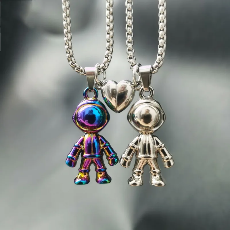 

Punk Magnetic Heart Couple Necklace Hip Hop Gradient Color Spaceman Astronaut Robot Pendant For Women Men Friendship Jewelry