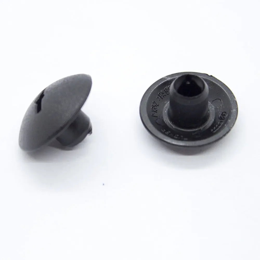 

Volkswagen N90861801 Auto Clip 10 PCs