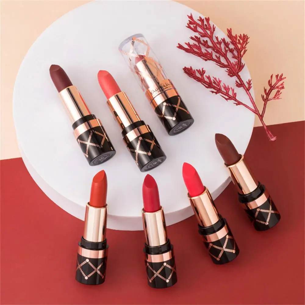 Кремовый тинт. Тинт the saem. Smashbox halo sheer to stay color tint отзывы. Divage кремовый тинт chic touch matte tint. Кремовый тинт.