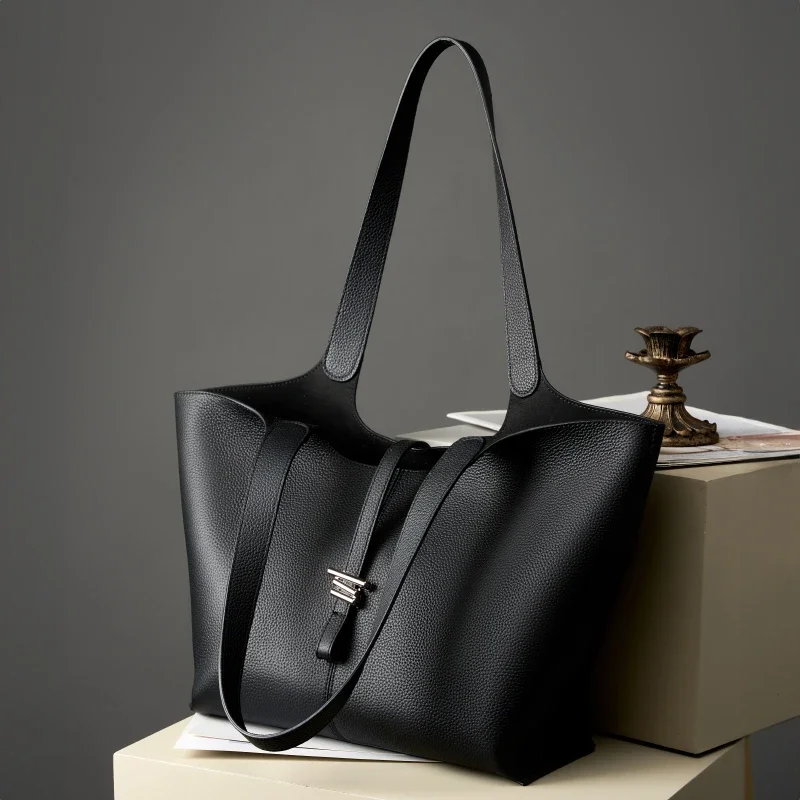 2024 ранняя осень новый головной слой из воловьей кожи сумка-тоут с колокольчиком