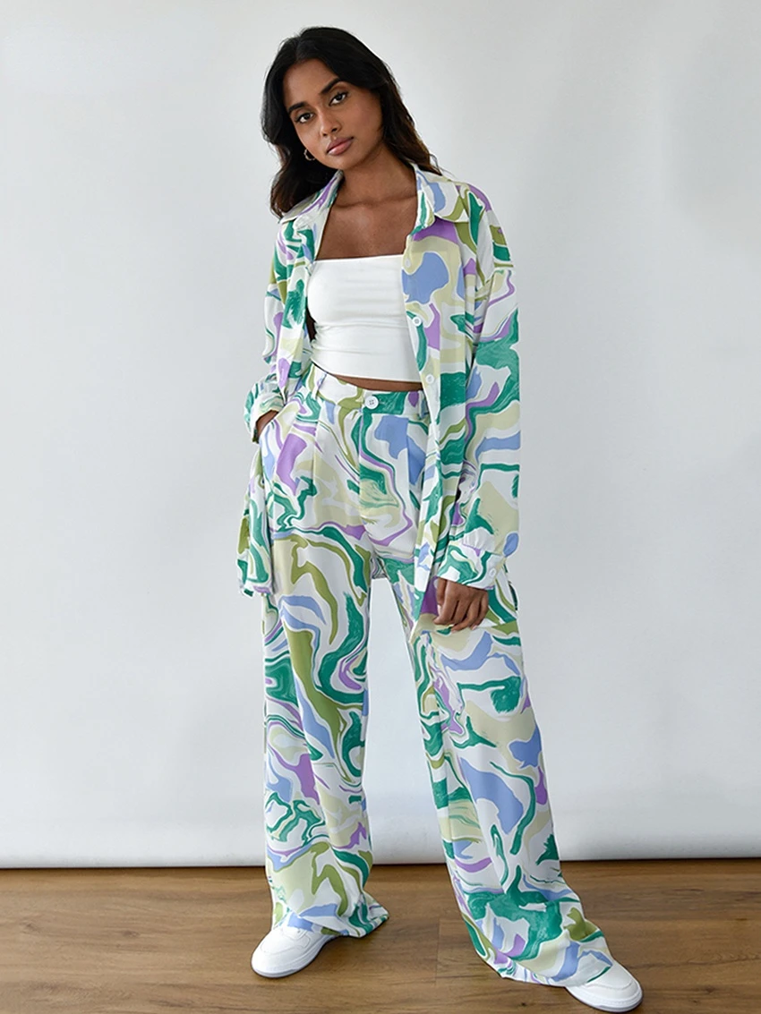 

Summer Outfits for Women